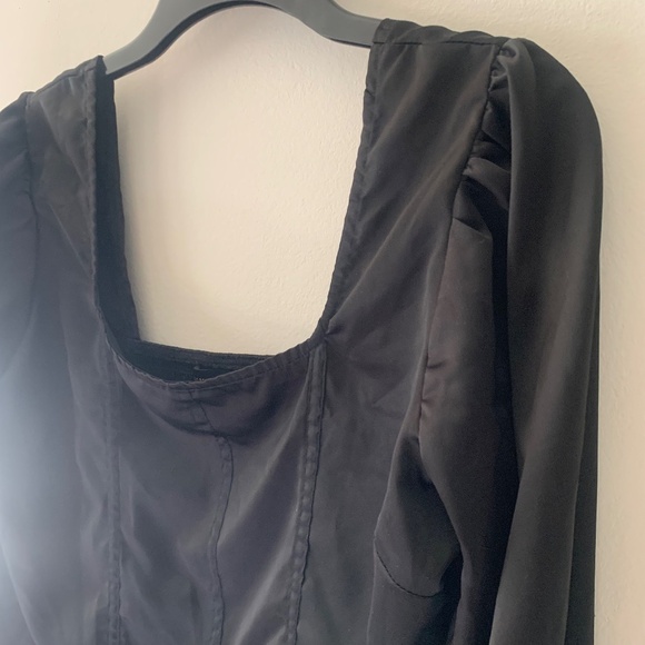 Hot Topic Almost Famous Black Smock Corset Satin Crop Long-Sleeve Top Large - Picture 3 of 5